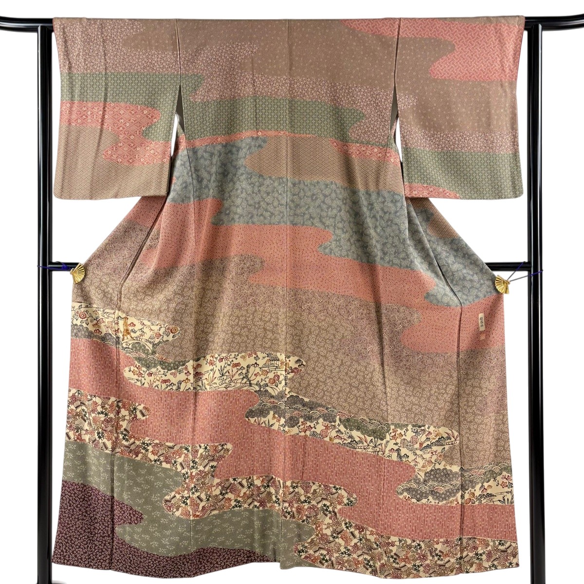 【美品】 訪問着 身丈152cm 裄丈61.5cm S 袷 落款あり 草花 霞 小豆色 正絹 秀品 【中古】