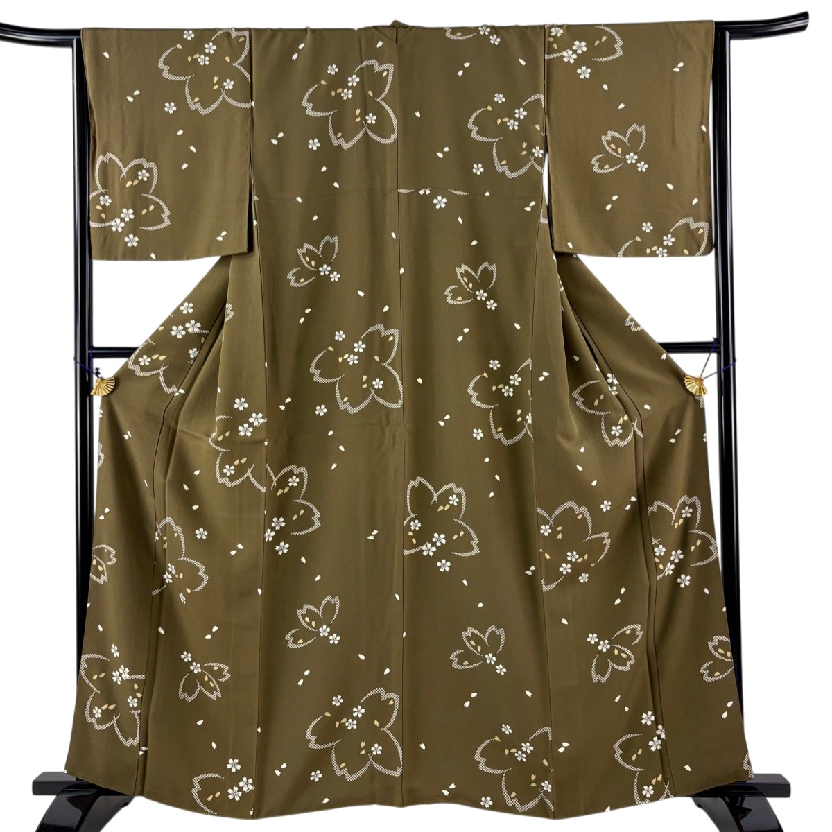 小紋 身丈162cm 裄丈65cm M 袷 桜 花びら 金彩 茶緑色 正絹 秀品 【中古】