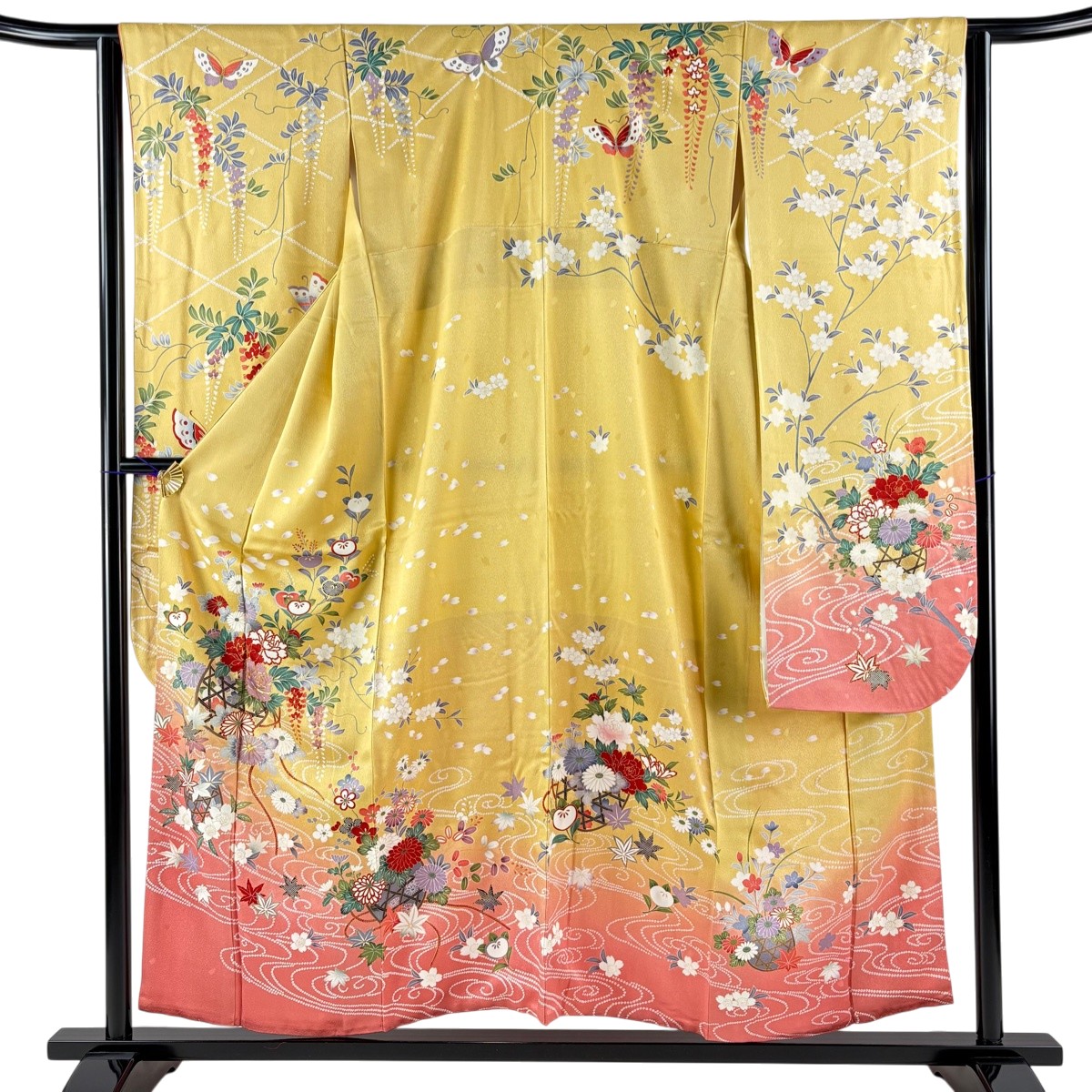【美品】 振袖 身丈156cm 裄丈63.5cm S 袷 花籠 流水 金糸 金彩 薄黄土色 正絹 秀品 【中古】