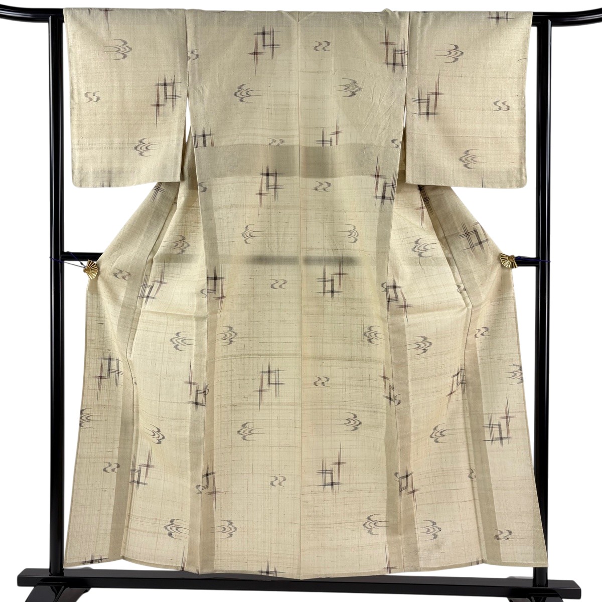 【美品】 紬 身丈156cm 裄丈62.5cm S 薄物 夏紬 燕 井桁 ベージュ 正絹 秀品 【中古】
