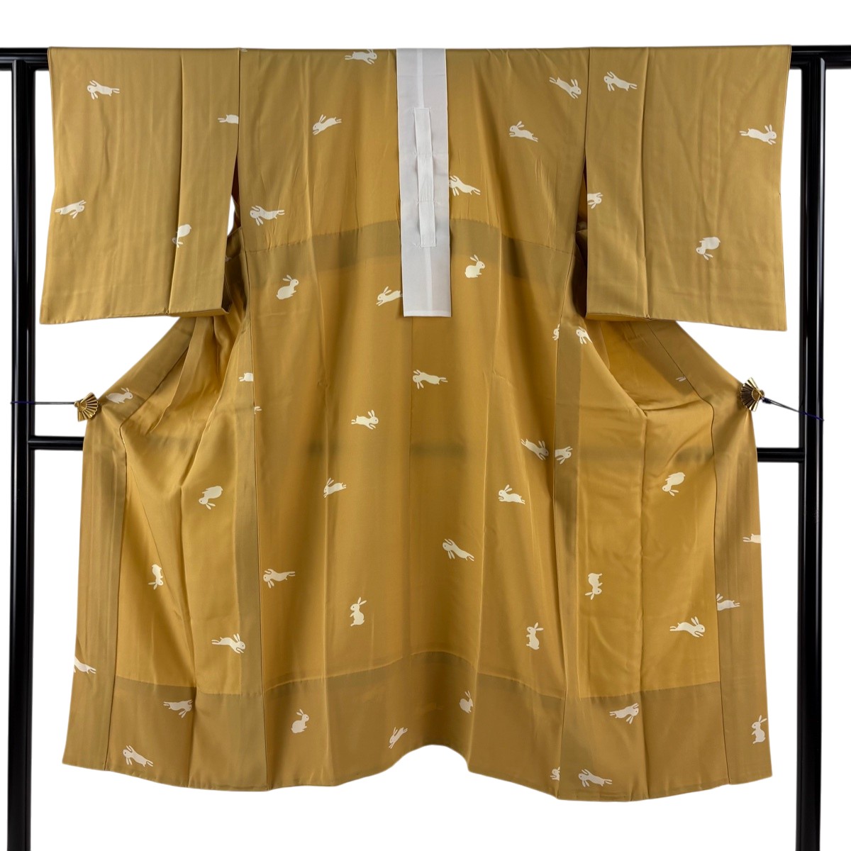 長襦袢 身丈122cm 裄丈61cm S うさぎ 山吹茶色 正絹 秀品 【中古】