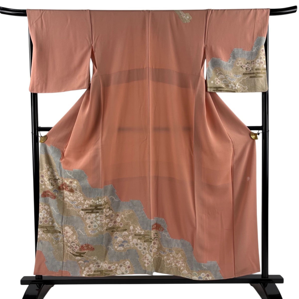 訪問着 身丈154.5cm 裄丈68cm L 袷 滝泰 落款あり 草花 ヱ霞 刺繍 絞り サーモンピンク 正絹 秀品 【中古】