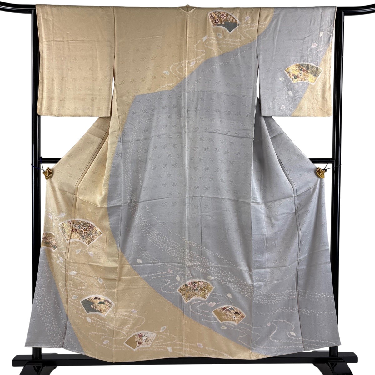 訪問着 身丈156cm 裄丈64.5cm M 袷 扇面 松竹梅 金彩 絞り クリーム 正絹 秀品 【中古】