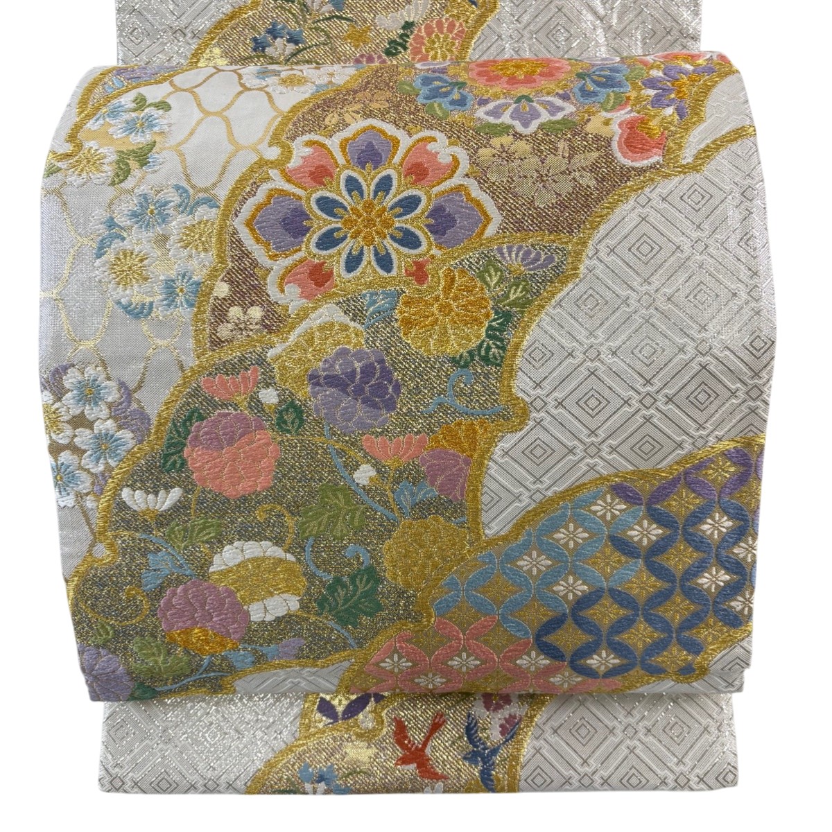 【美品】 袋帯 秀品 振袖向き 雪輪 華文 金糸 箔 銀色 六通 正絹 【中古】