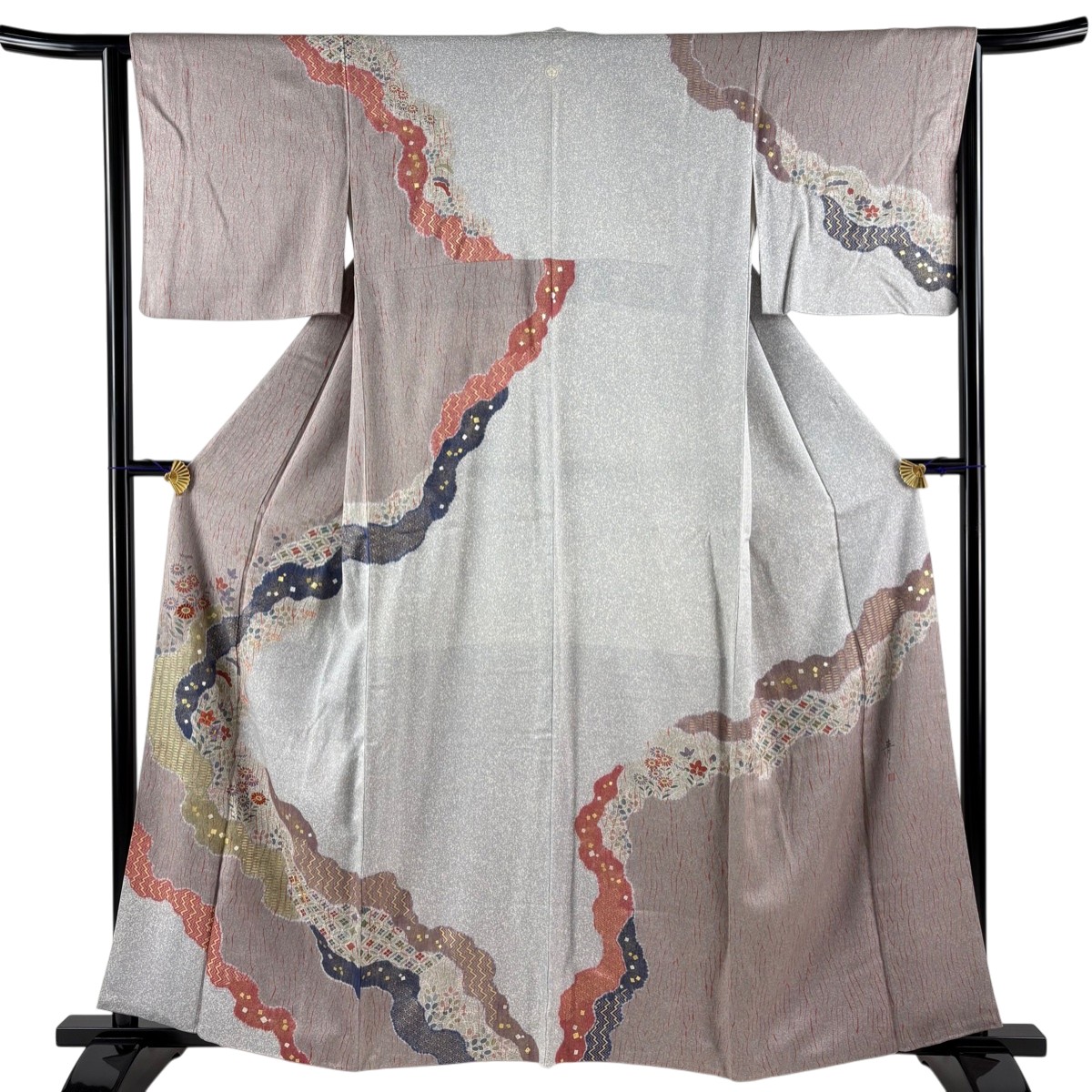 訪問着 身丈159.5cm 裄丈63.5cm S 袷 松井青々 落款あり 草花 道長取り 金銀彩 刺繍 灰紫 正絹 名品 一つ紋 【中古】