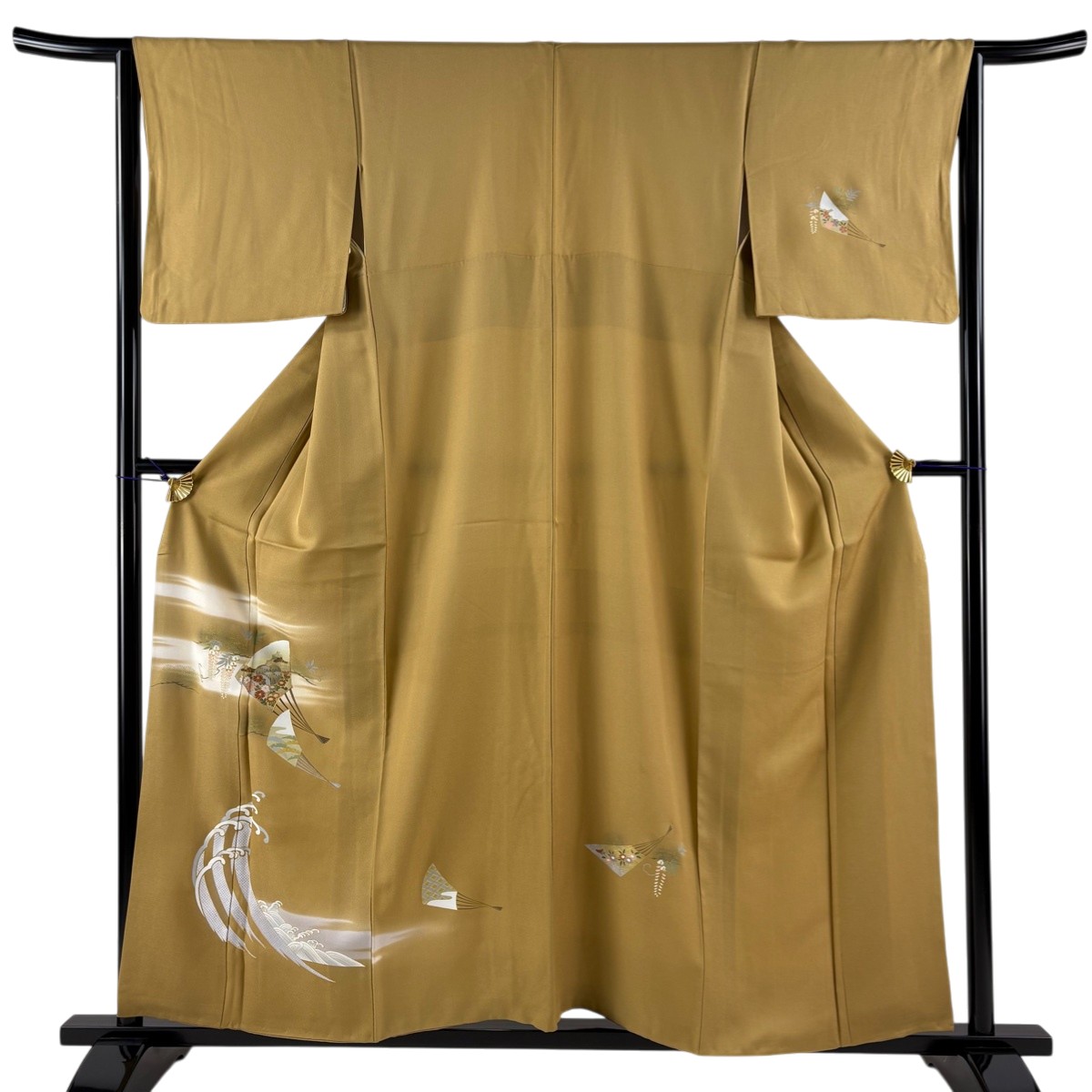 付下げ 身丈157cm 裄丈64.5cm M 袷 扇 波頭 金糸 金彩 山吹茶色 正絹 秀品 【中古】