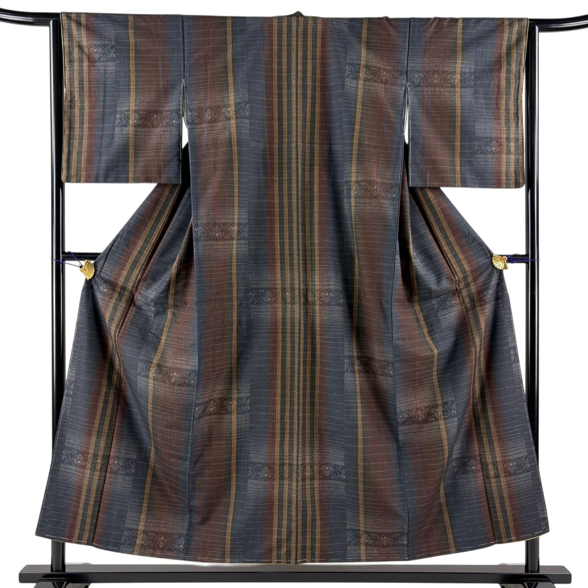 【美品】 紬 身丈153.5cm 裄丈64.5cm M 袷 証紙あり 縞 幾何学 紺色 正絹 秀品 【中古】