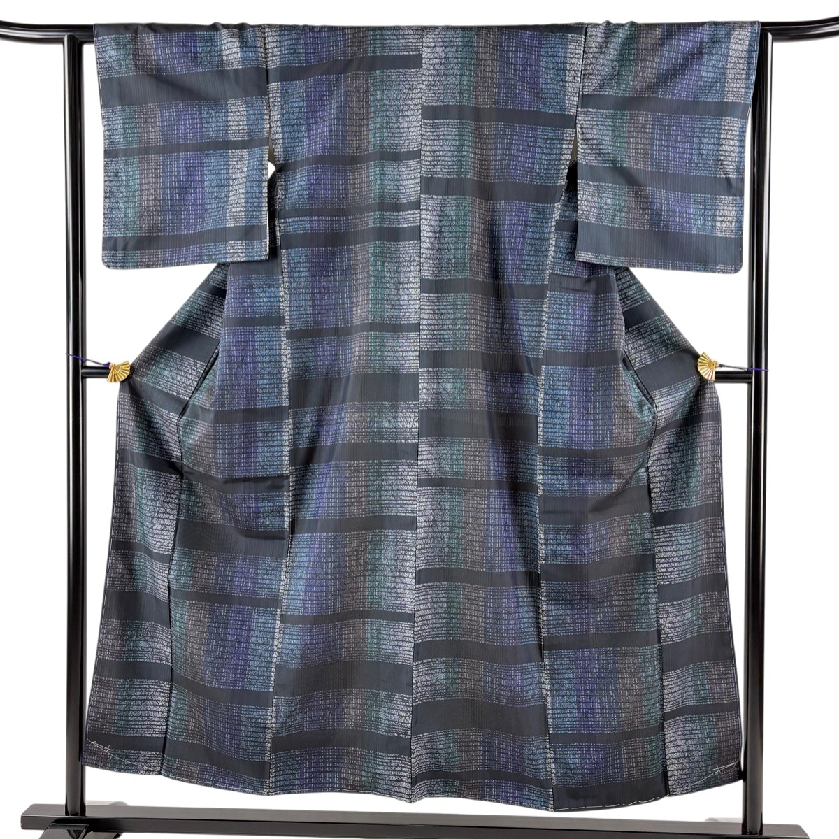 【美品】 紬 身丈152cm 裄丈63cm S 袷 格子 段縞 墨色 正絹 秀品 【中古】