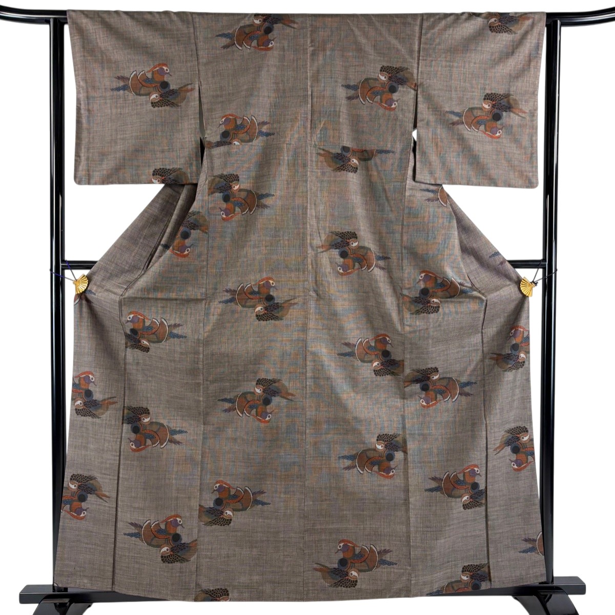 【美品】 紬 身丈161.5cm 裄丈62cm S 袷 鴛鴦 焦茶色 正絹 秀品 【中古】