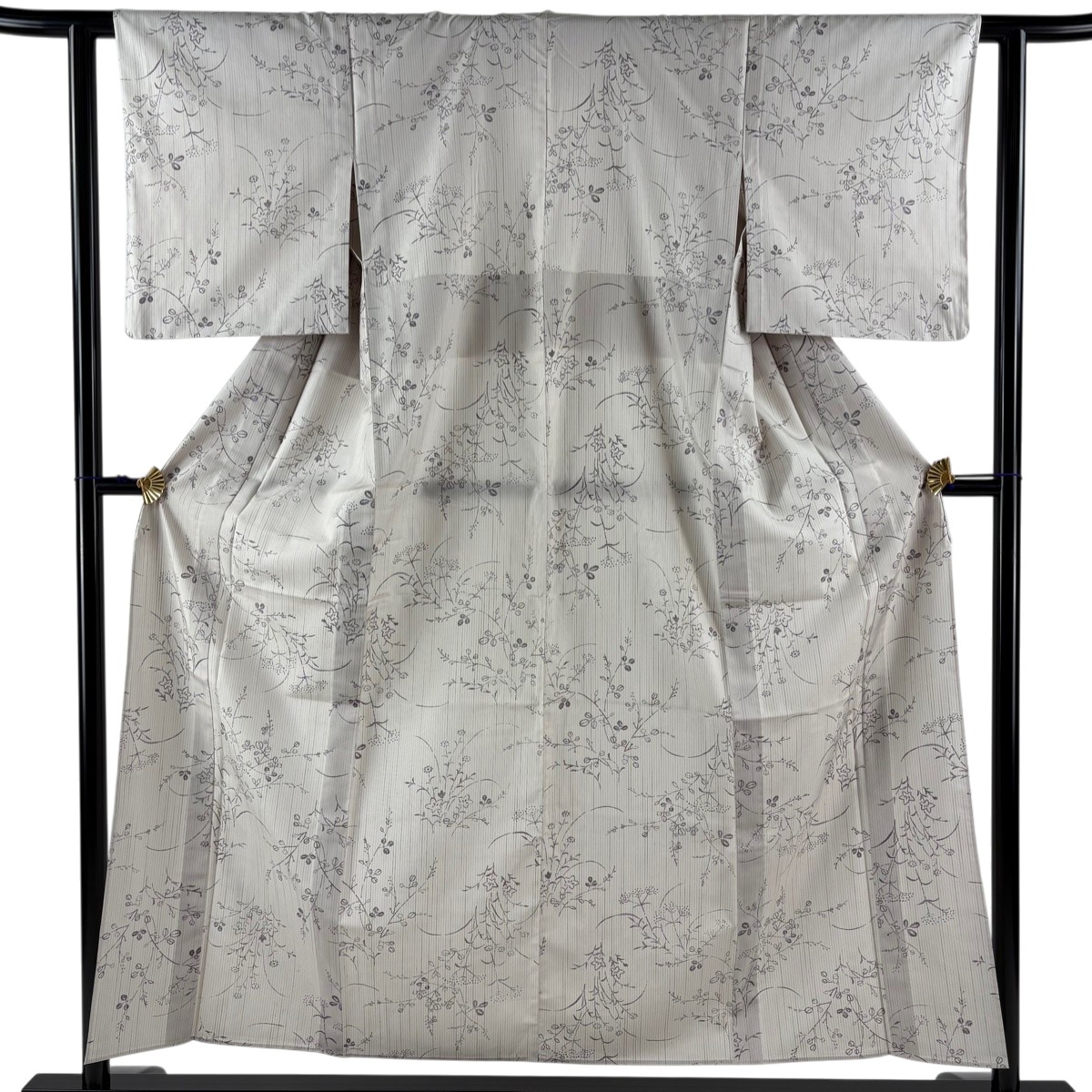 【美品】 小紋 身丈154.5cm 裄丈60.5cm S 単衣 紬地 秋草 縦縞 薄小豆 正絹 秀品 【中古】
