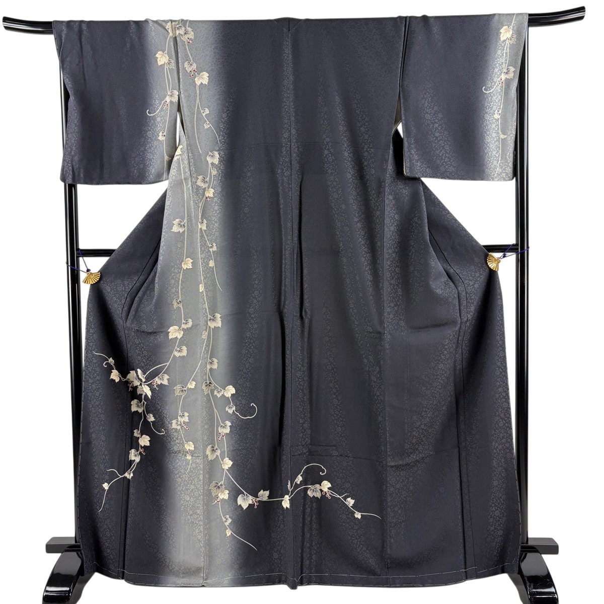 訪問着 身丈168cm 裄丈69cm L 袷 やまと 山葡萄 金彩 ぼかし 墨色 正絹 逸品 【中古】