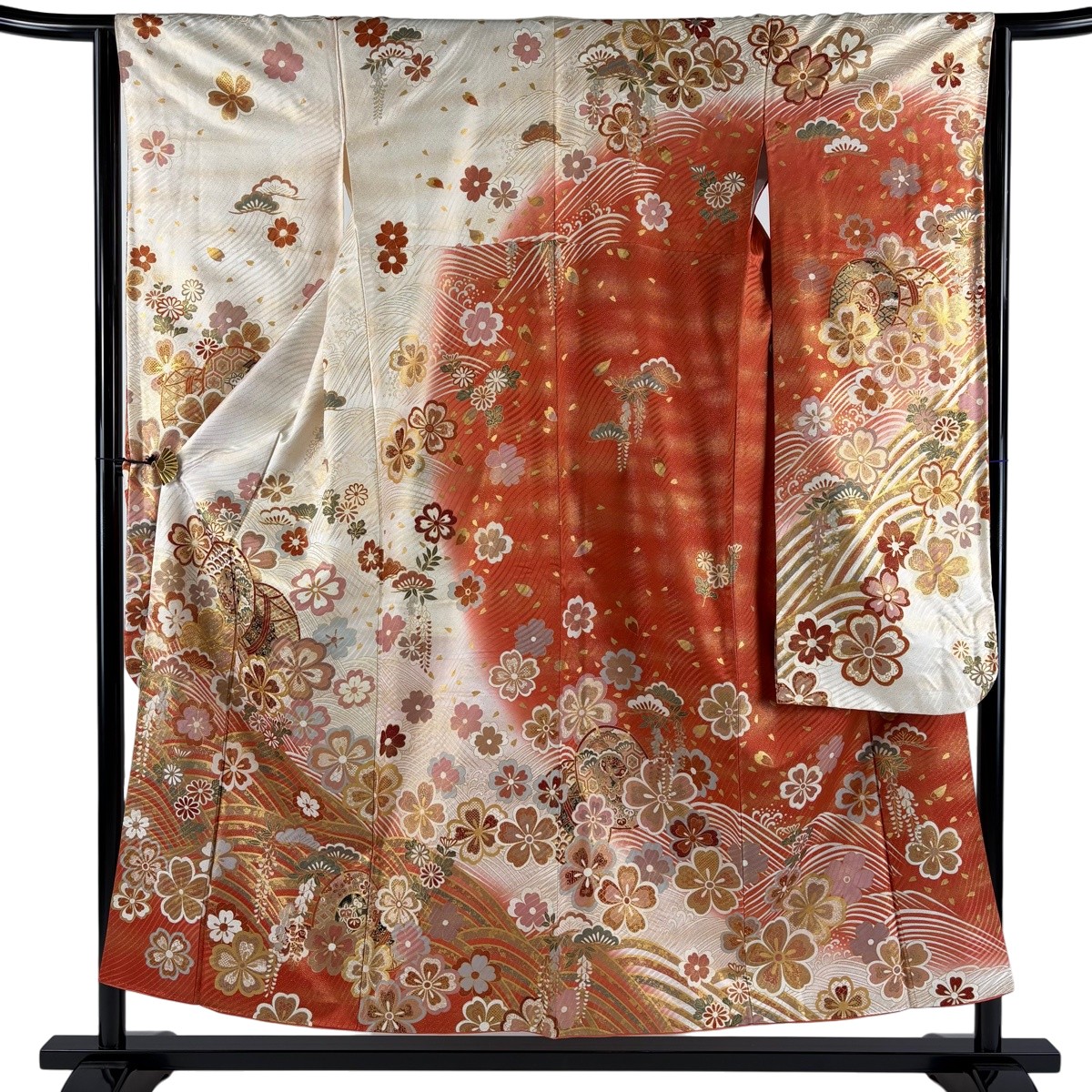 【美品】 振袖 身丈154cm 裄丈64cm M 袷 桜 鼓 金糸 金彩 朱色 正絹 秀品 【中古】 8,378円