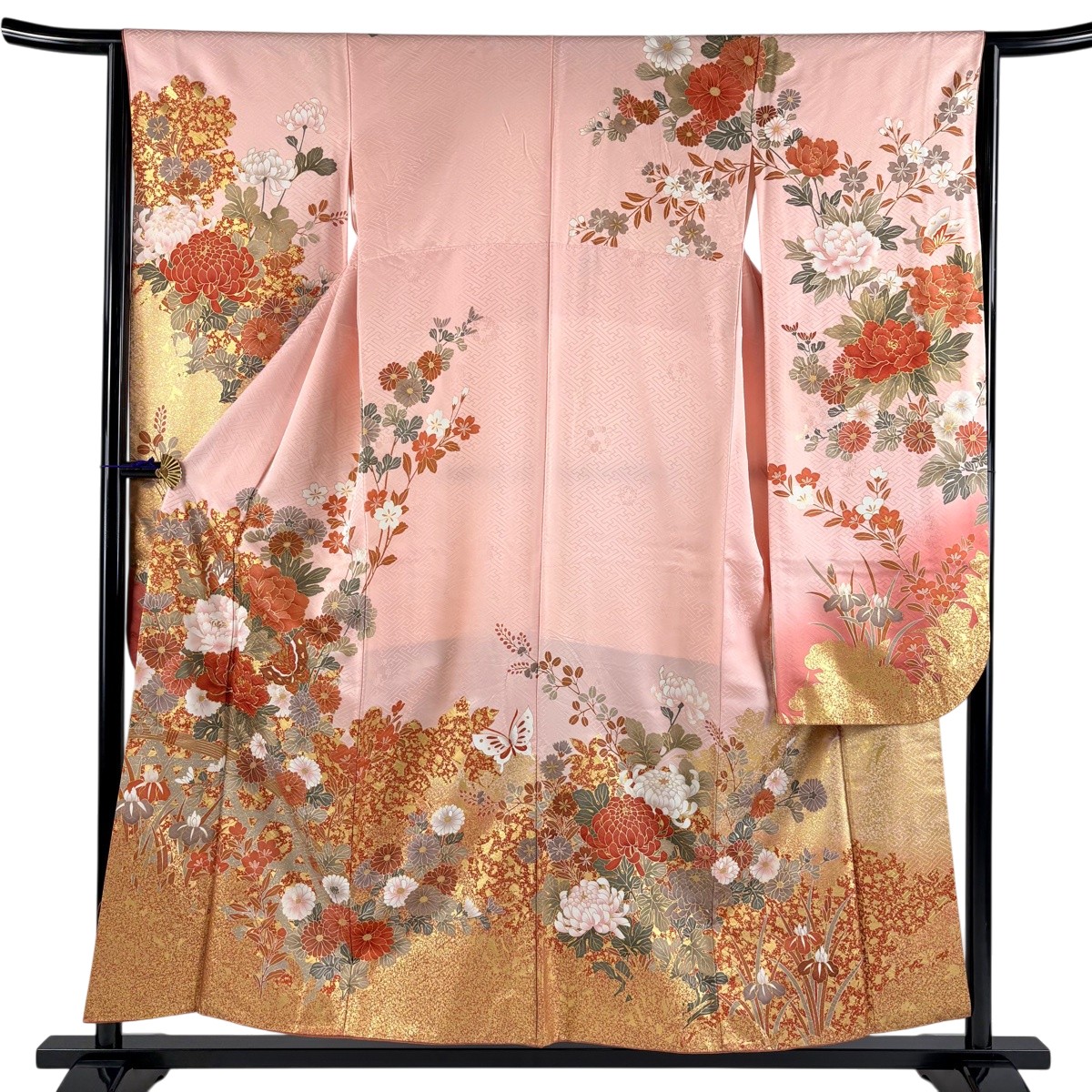 振袖 身丈155.5cm 裄丈64cm M 袷 やまと 牡丹 蝶 金糸 金彩 ピンク 正絹 秀品 【中古】