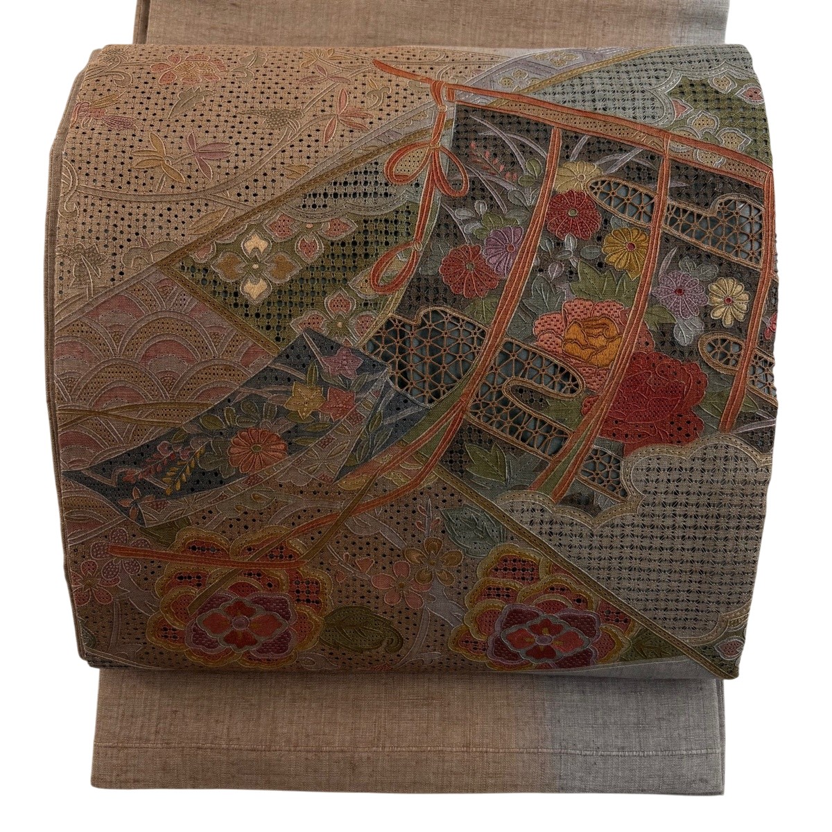【美品】 袋帯 秀品 関西仕立て 紬地 几帳 草花 刺繍 茶色 お太鼓柄 正絹 【中古】