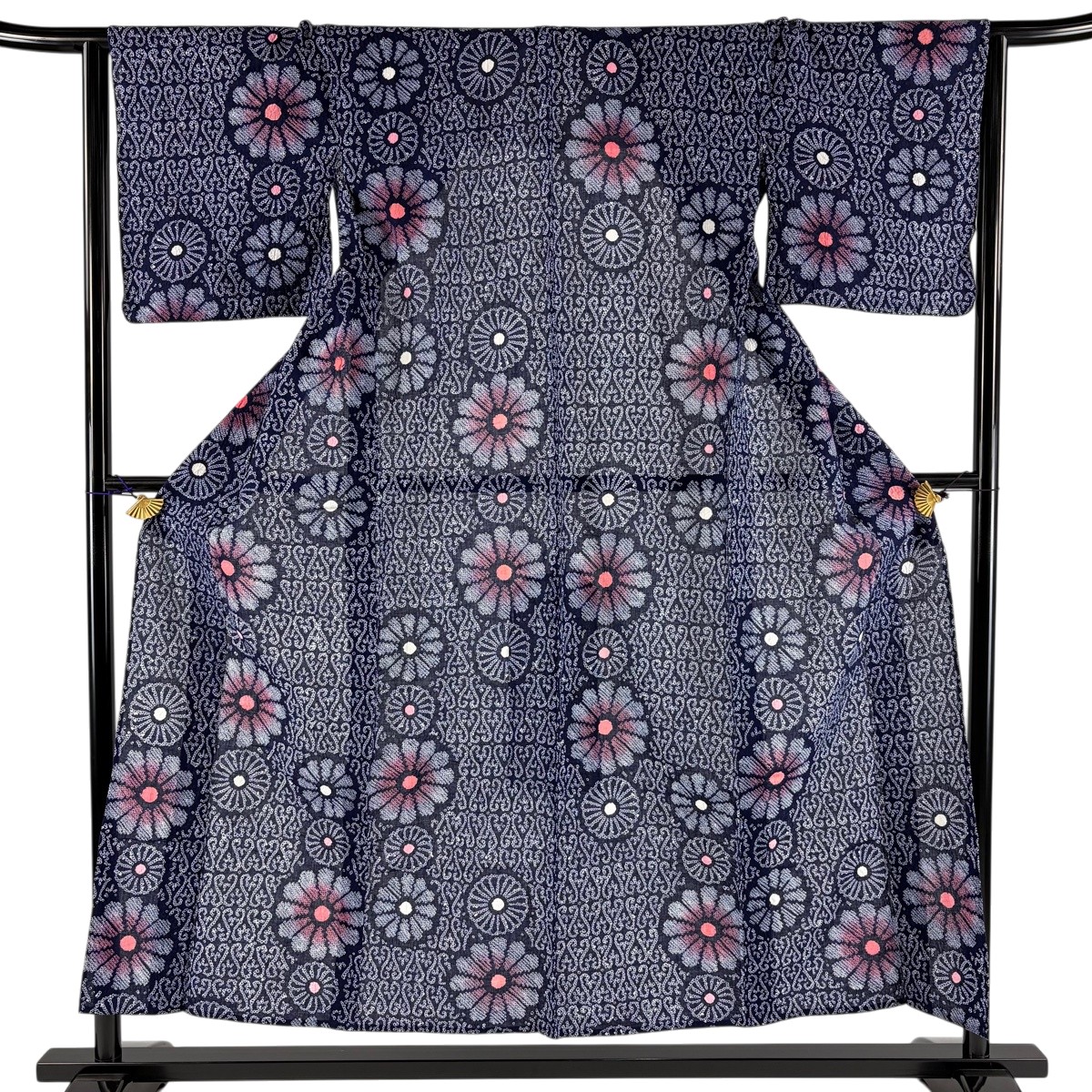 【美品】 浴衣 身丈153cm 裄丈64cm M 絞り浴衣 菊 幾何学模様 紺色 綿 名品 【中古】