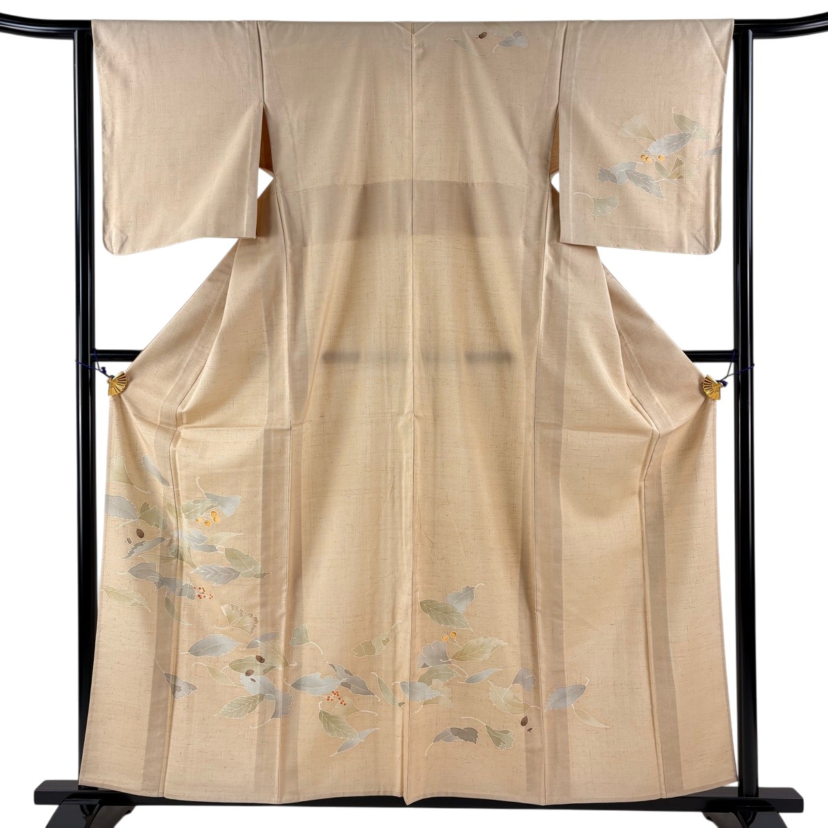 【美品】 訪問着 身丈159cm 裄丈62cm S 単衣 紬地 葉と実 刺繍 ベージュ 正絹 秀品 一つ紋 【中古】