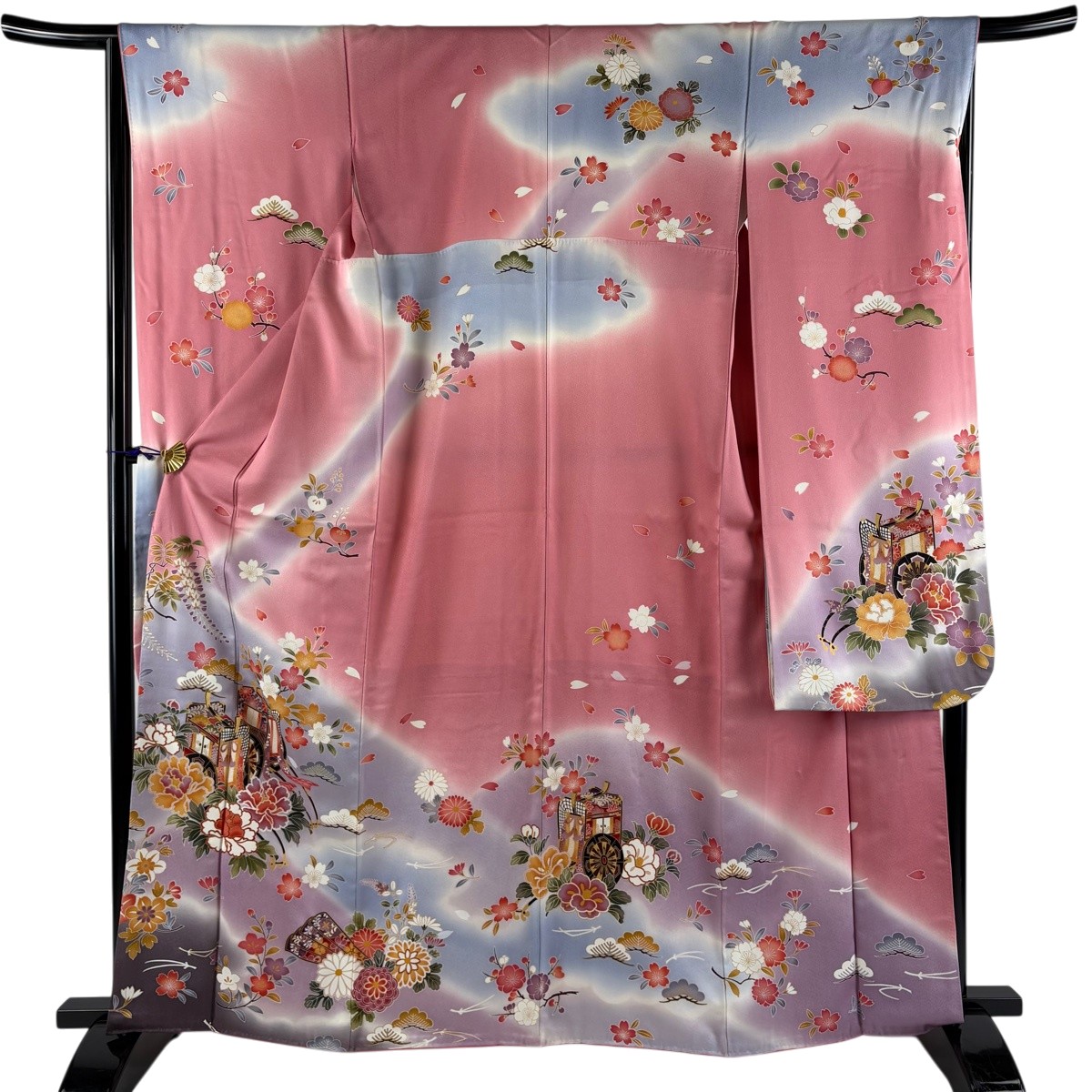 【美品】 振袖 身丈163cm 裄丈66.5cm M 袷 御所車 草花 金彩 染め分け ピンク 正絹 秀品 【中古】