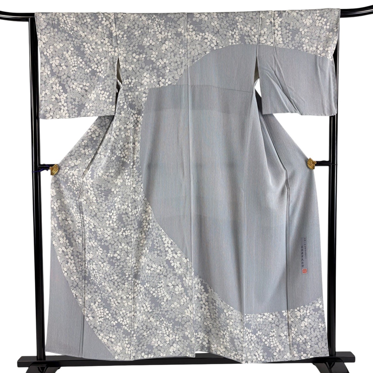 【美品】 訪問着 身丈156cm 裄丈65.5cm M 袷 落款あり 萩 縦縞 灰色 正絹 秀品 【中古】