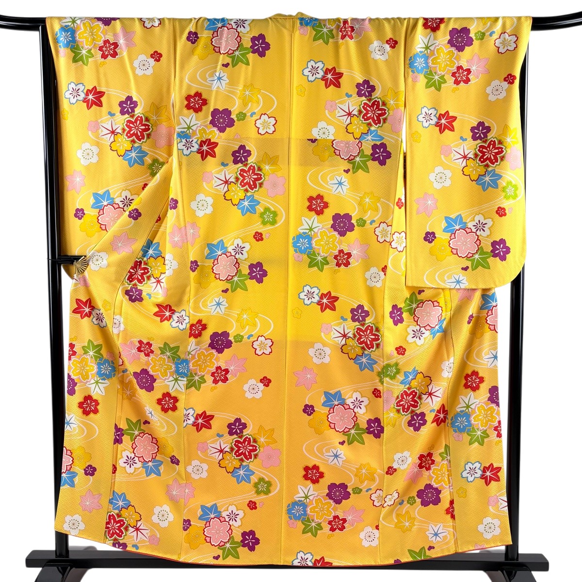 【美品】 振袖 身丈158cm 裄丈69cm L 袷 バチ衿 桜楓 流水 金彩 黄色 正絹 秀品 【中古】 8,260円