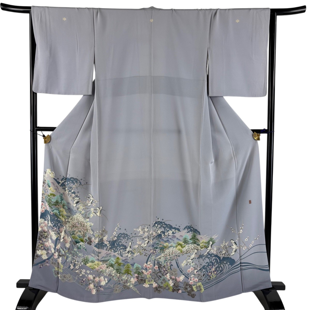 色留袖 身丈163.5cm 裄丈66cm M 袷 落款あり 鶴 草花 染め分け 青灰色 正絹 名品 三つ紋 【中古】