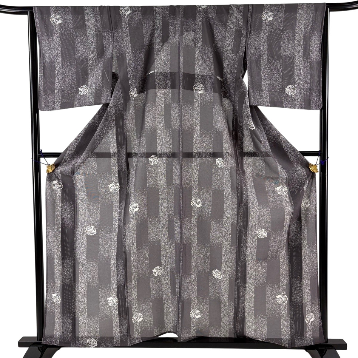 【美品】 小紋 身丈159.5cm 裄丈65cm M 薄物 絽 うさぎ 雪輪 灰色 正絹 名品 【中古】