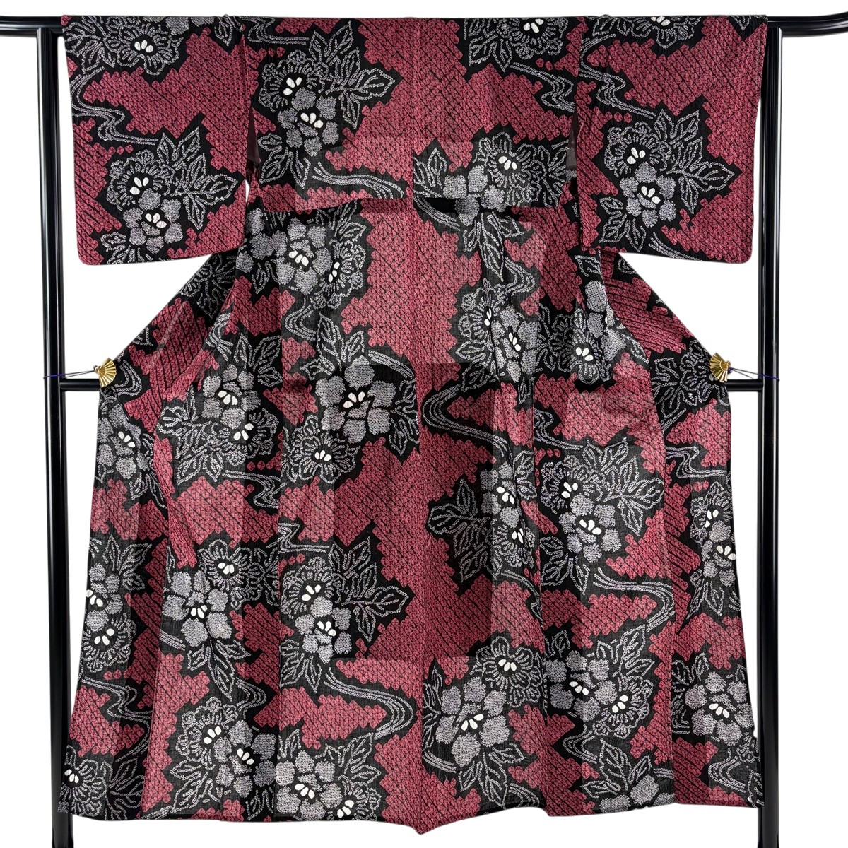 浴衣 身丈150cm 裄丈62cm S 絞り浴衣 草花 黒 綿 名品 【中古】