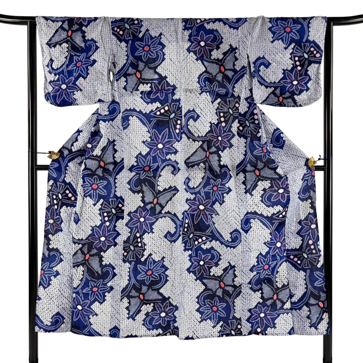 浴衣 身丈147cm 裄丈65cm M 絞り浴衣 蝶 花唐草 青 綿 名品 【中古】