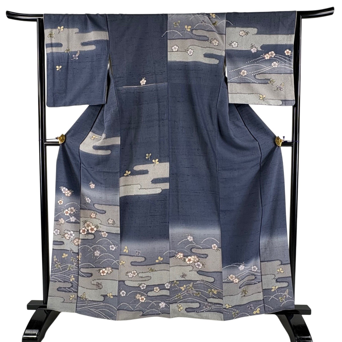 【美品】 短い訪問着 身の丈163糎 裄丈65糎 M 袷 紬地 やまと ヱ霞 撫子 金彩 ぼかし 藍色 正絹 名篇 【中古】 msp50