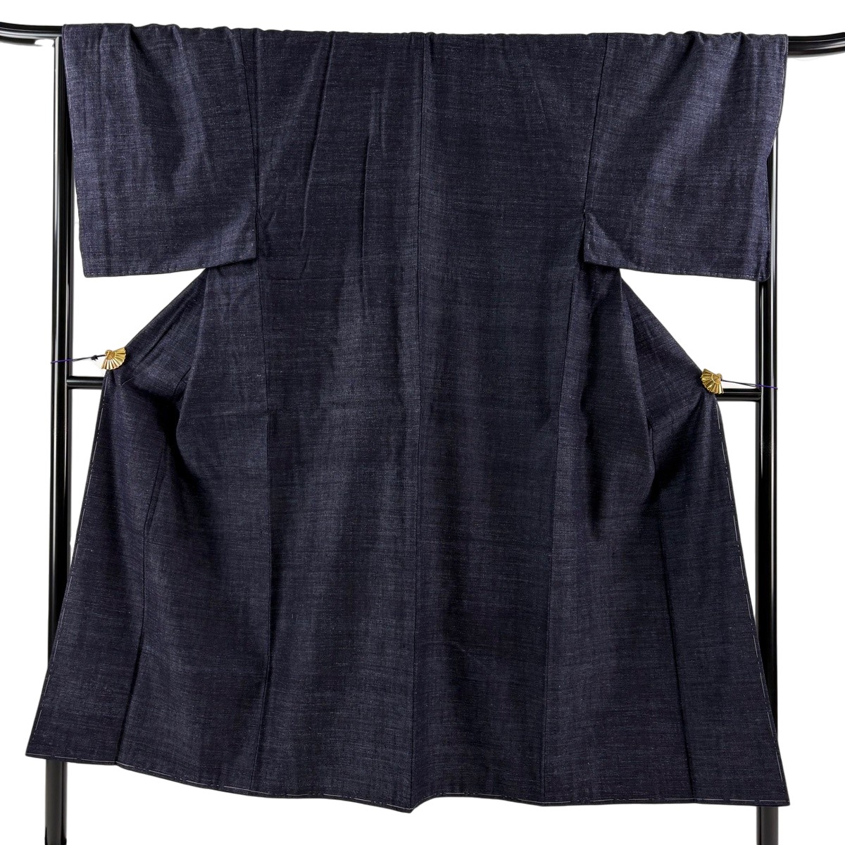 【美品】 男お召しもの 身たけ145.5糎 裄丈68糎 M 袷 結城紬 奥順 合奏団 証紙あり 紺色 正絹 珠玉 【中古】