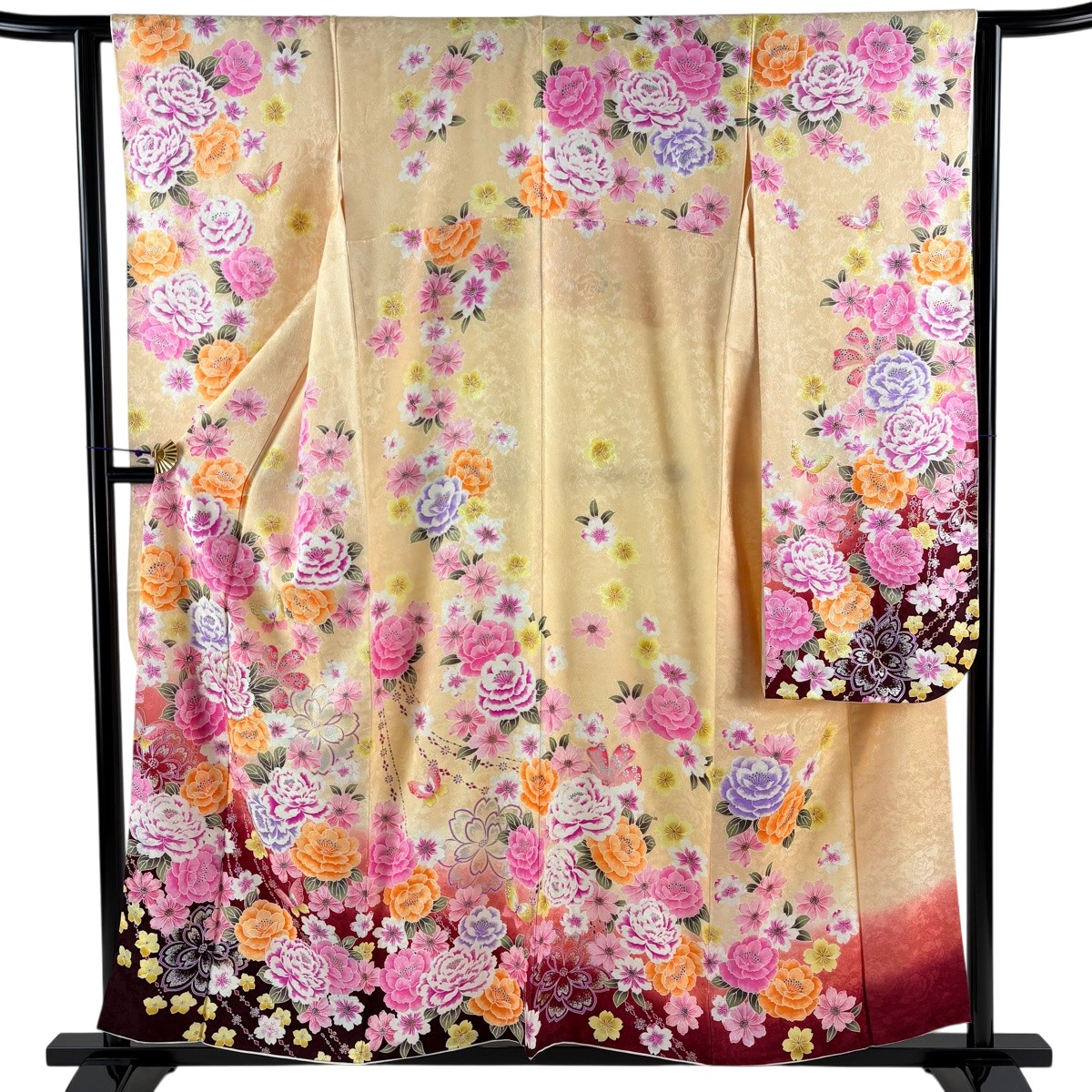 【美品】 振袖 身の丈156珊 裄丈63珊 S 袷 顕花植物 蝶 伝達ルート石ころ 銀彩 薄オレンジ色 正絹 神品 【中古】 msp50