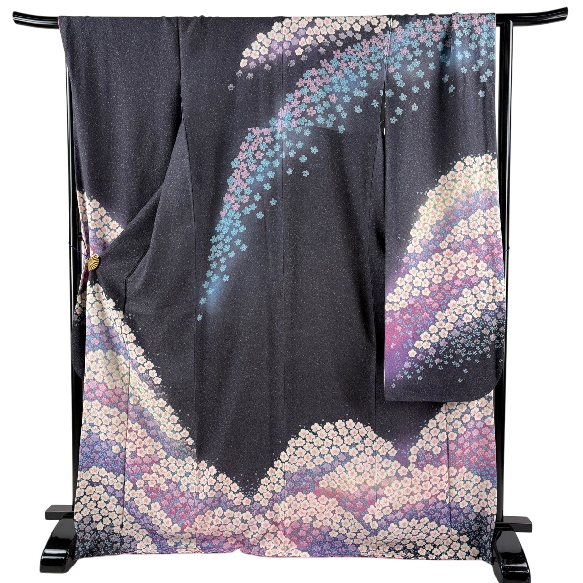 【美品】 振袖 身の丈171.5珊 裄丈69珊 L 袷 桜 銀通し 金彩 黒灰 正絹 神品 【中古】 msp50