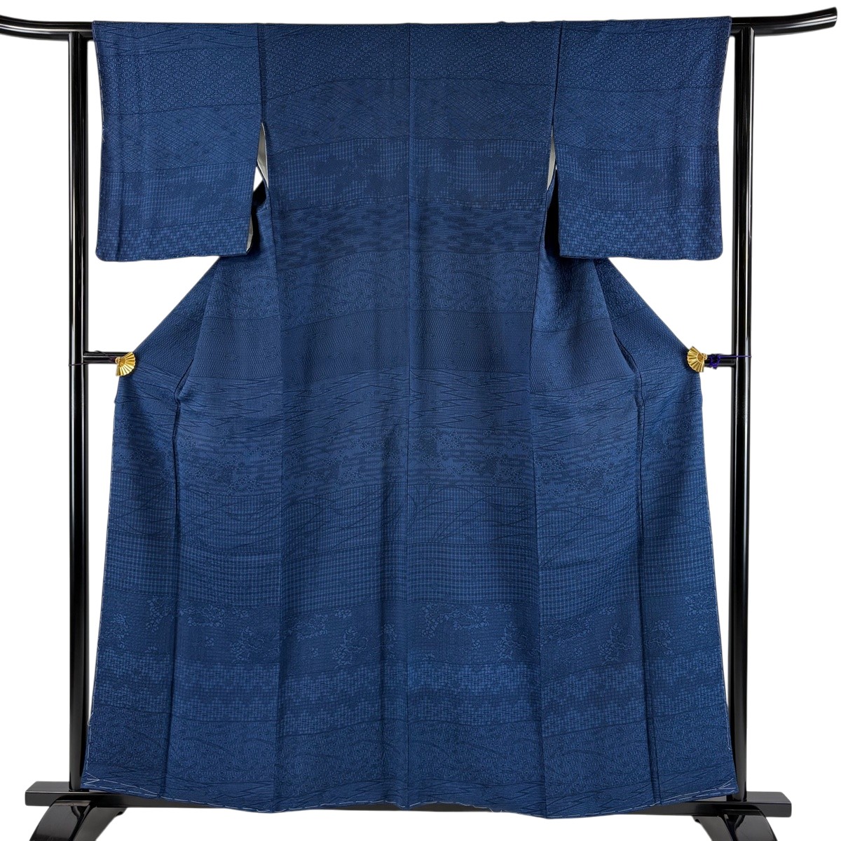 【美品】 短い訪問着 身の丈158珊 裄丈62珊 S 袷 顕花植物 段縞 藍色 正絹 秀品 【中古】 msp30
