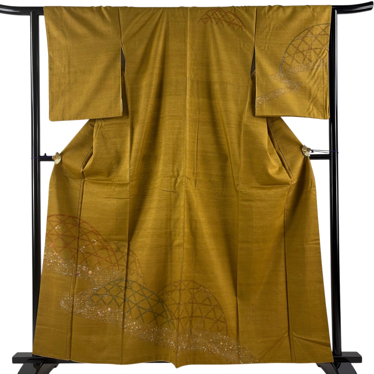 【美品】 短い訪問着 身たけ160糎 裄丈63.5糎 S 袷 紬地 鈴乃屋 籬 顕花植物 刺しゅう 金糸 山吹赤銅色 正絹 秀品 【中古】 msp30