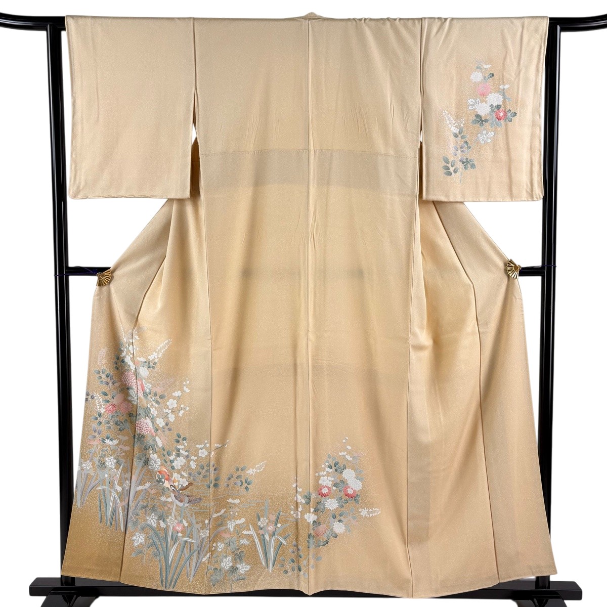 【美品】 短い訪問着 身の丈156糎 裄丈64糎 M 袷 菊 鴛鴦 ぼかし ベージュ 正絹 秀品 【中古】 msp30