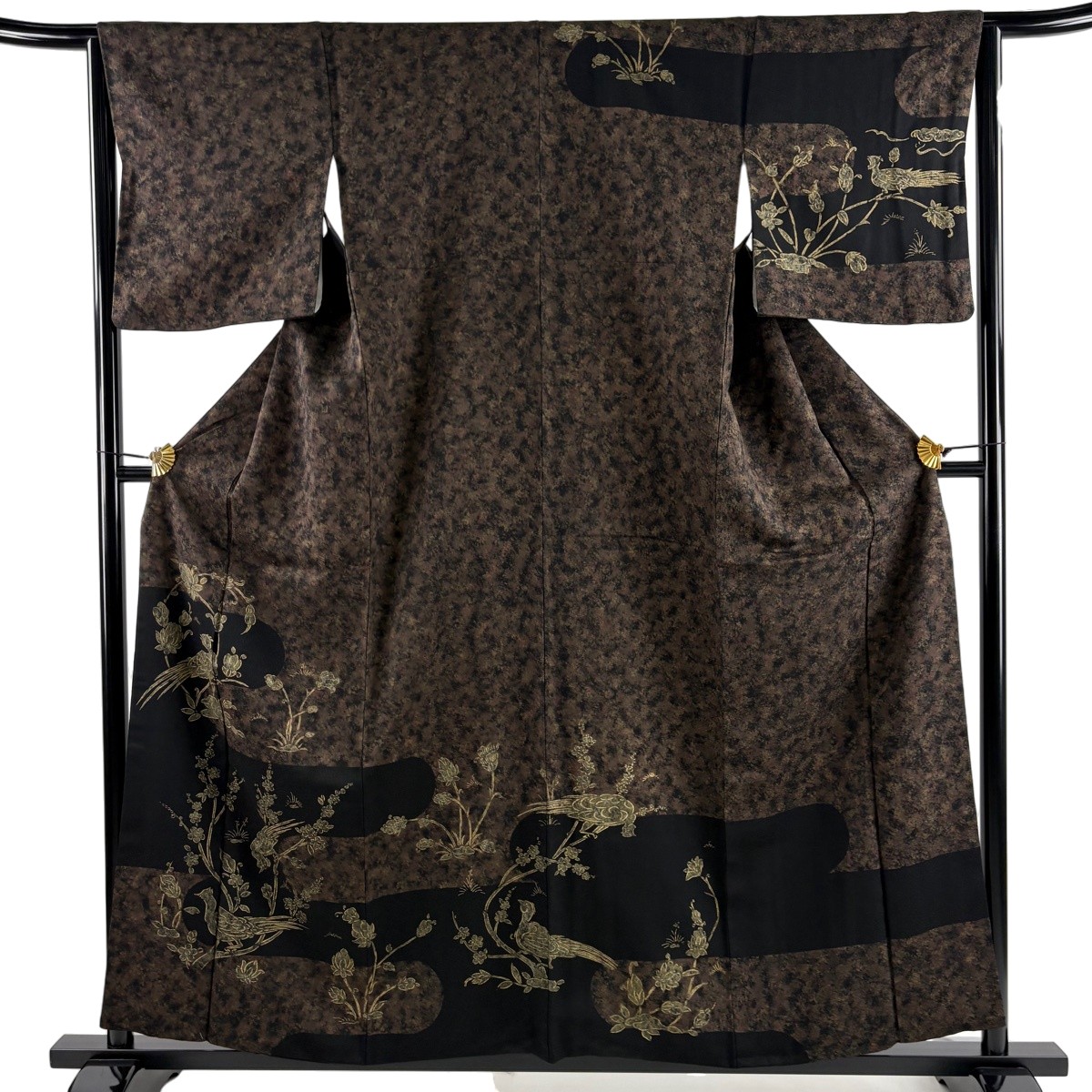 【美品】 短い訪問着 身の丈158.5糎 裄丈65糎 M 袷 鳥 枝梅 金彩 焦茶色 正絹 秀品 【中古】 msp30
