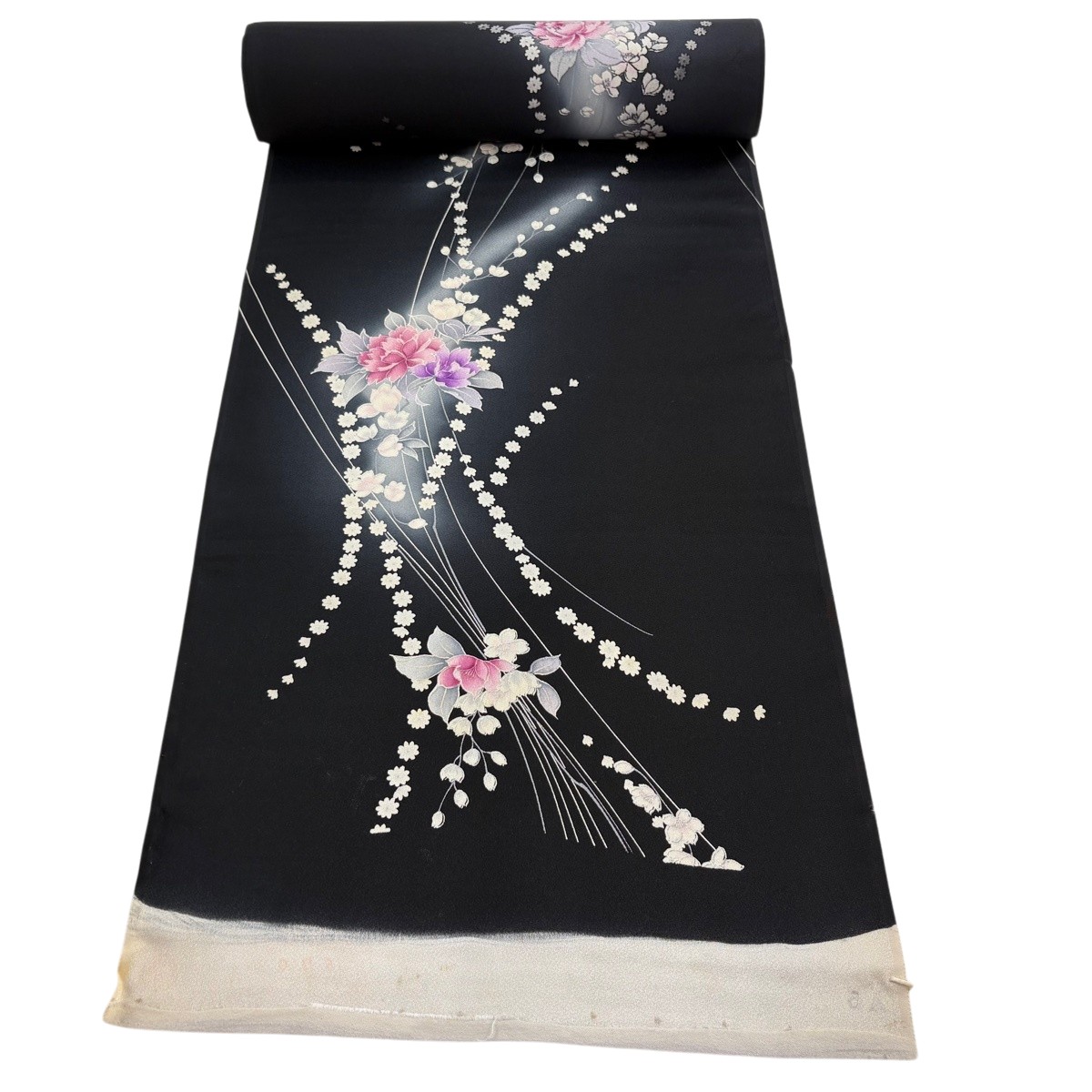 布切れ 秀品 小紋 顕花植物 ぼかし 黒 正絹 【中古】