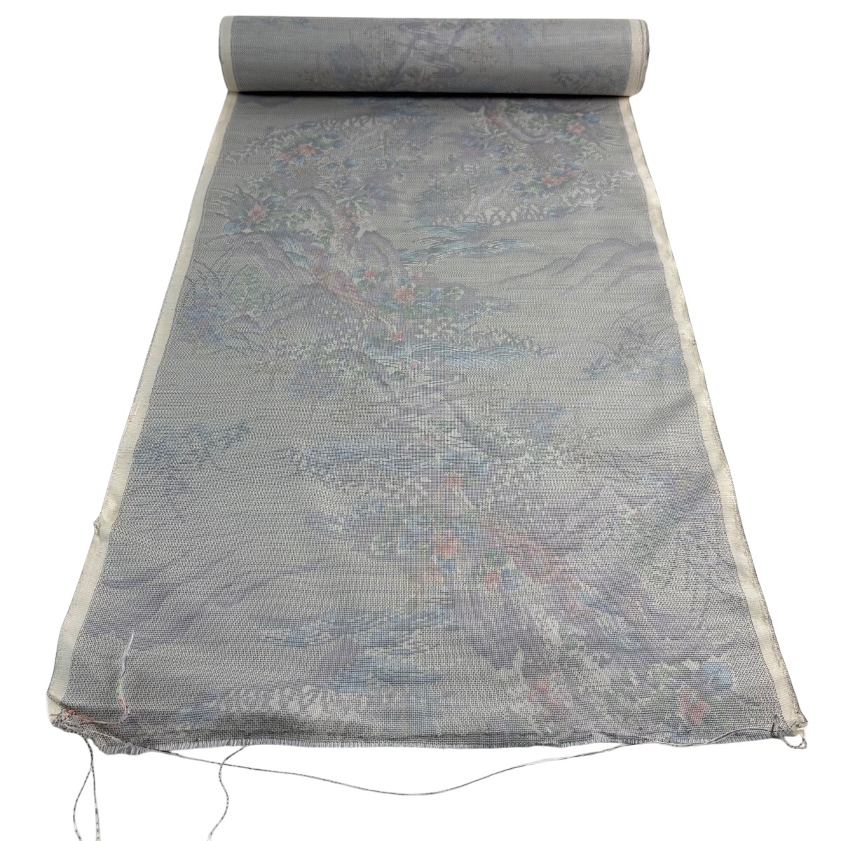布切れ 秀品 紬 顕花植物 波 薄墨色 正絹 【中古】