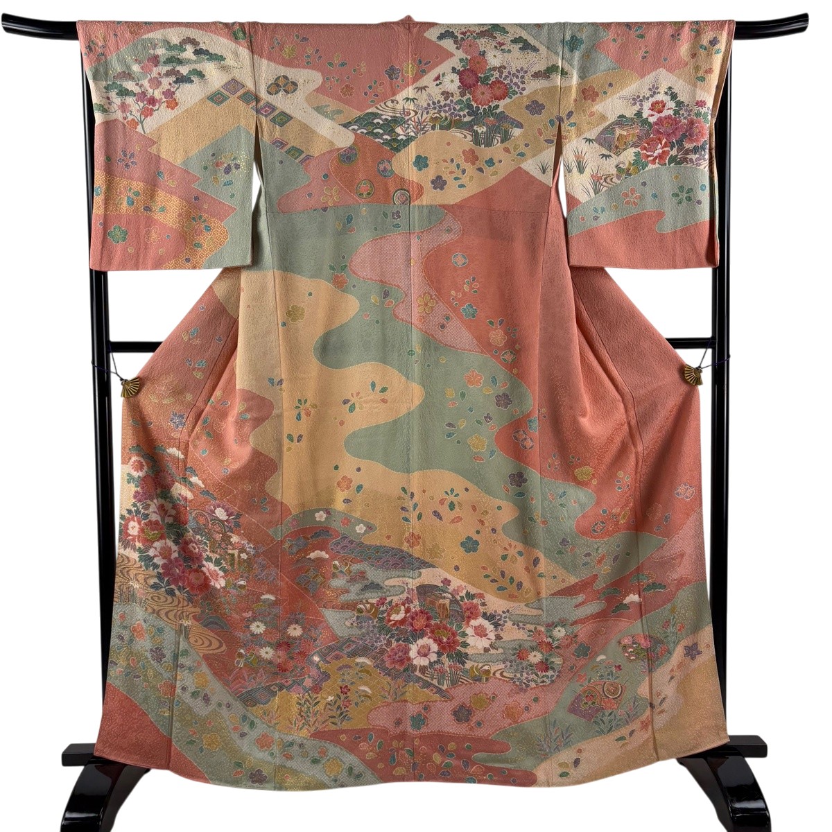 【美品】 短い訪問着 身の丈163珊 裄丈68珊 L 袷 扇子 名取り草 金彩 染め分け さくら色 正絹 神品 【中古】