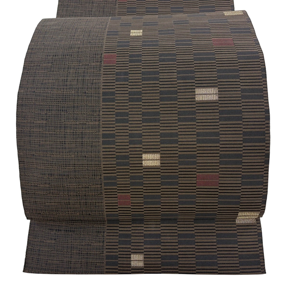 【美品】 名古屋帯 秀品 松葉仕立てもの 八寸名古屋帯 幾何学学 箔 焦茶色 正絹 【中古】