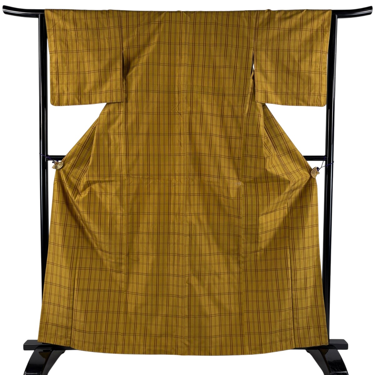 紬 身の丈162珊 裄丈63.5珊 S 袷 透かし彫り 山吹色 正絹 神品 【中古】