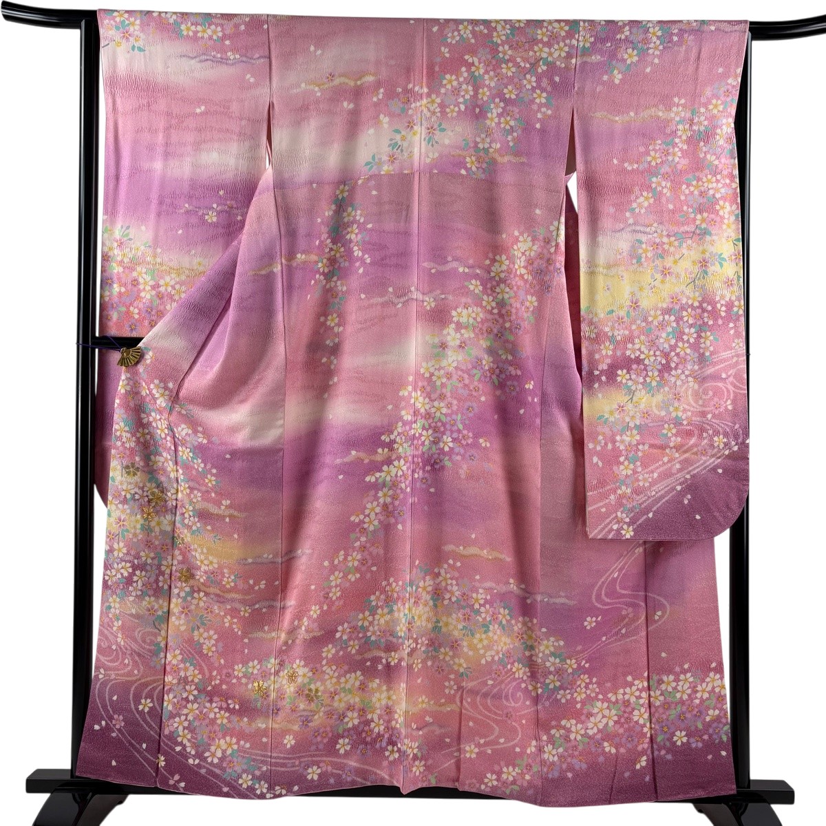 【美品】 振袖 身たけ158.5糎 裄丈65糎 M 袷 桜 水筋 銀通し 箔 サクラ色 正絹 珠玉 【中古】