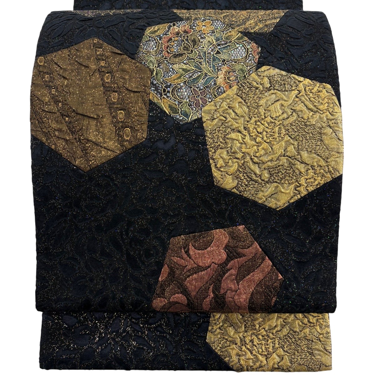 【美品】 袋帯 神品 亀甲 顕花植物 金糸 箔 黒 お太鼓柄 正絹 【中古】