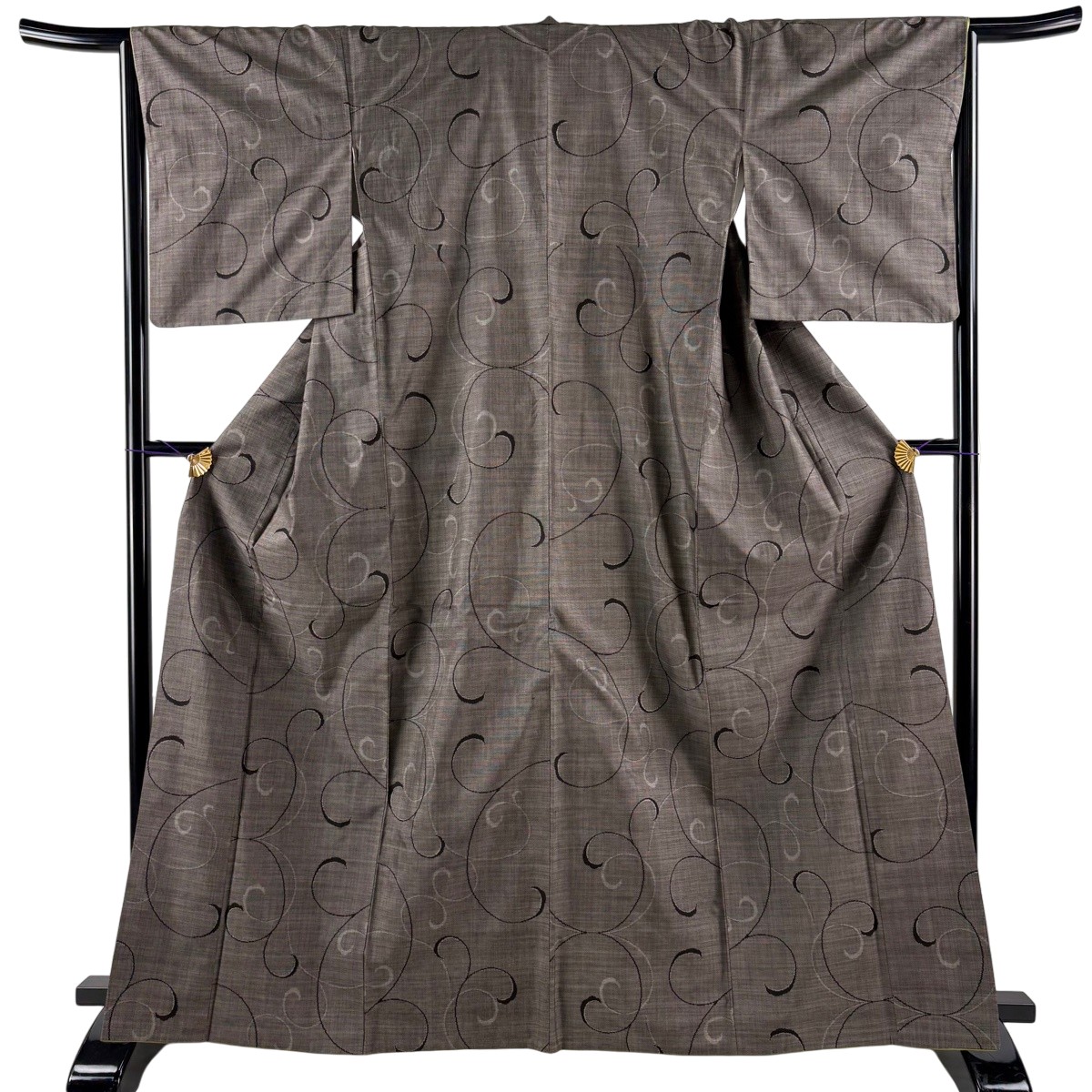 【美品】 紬 身の丈166珊 裄丈65珊 M 袷 唐草 焦茶色 正絹 秀品 【中古】