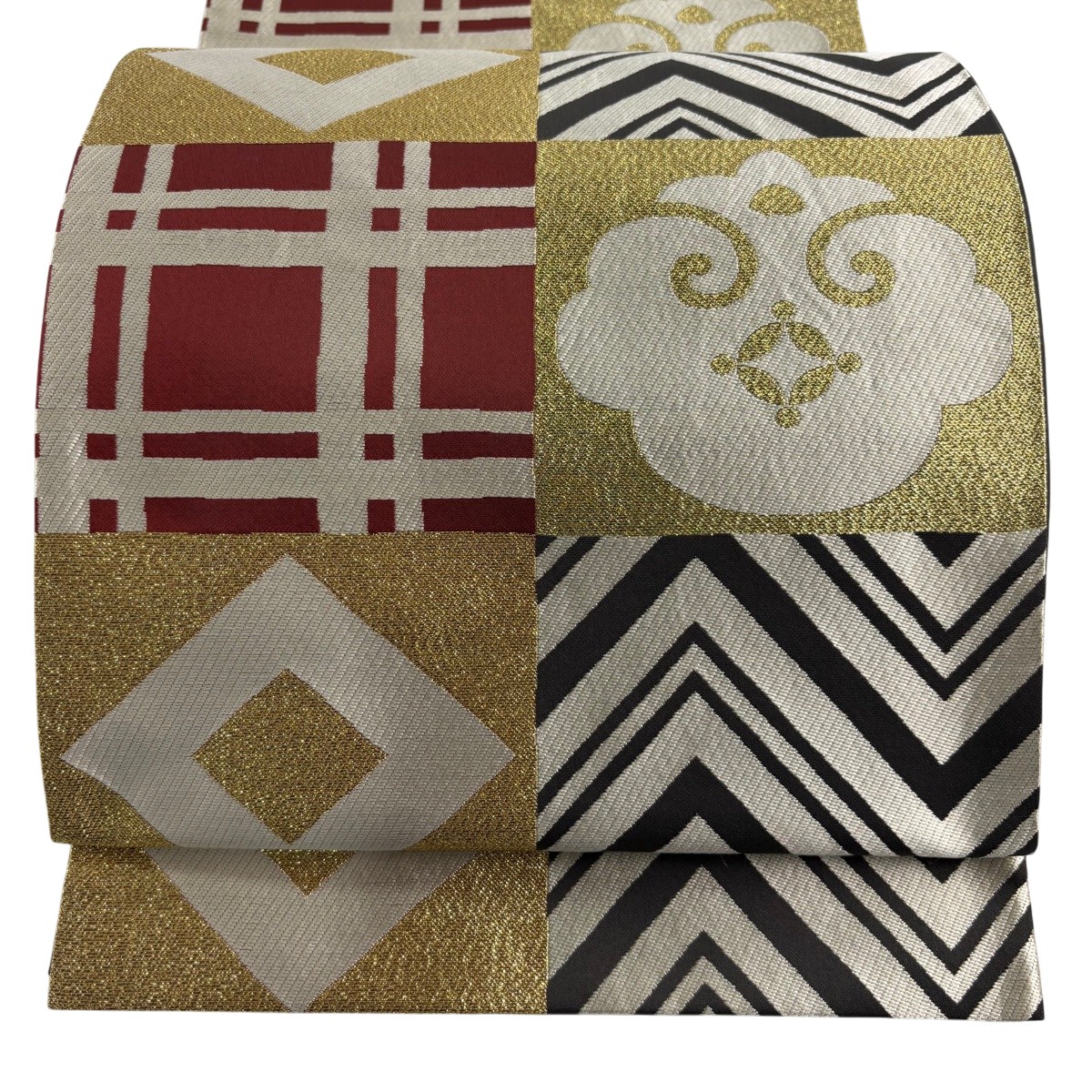 【美品】 袋帯 秀品 幾何学学飾りつけ 七宝 箔 黒灰 六通 正絹 【中古】