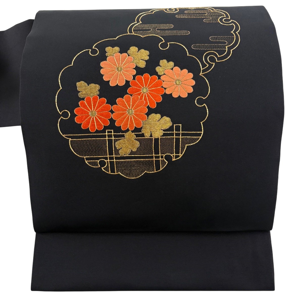 【美品】 名古屋帯 秀品 雪輪 菊 金糸 刺しゅう 黒 正絹 【中古】