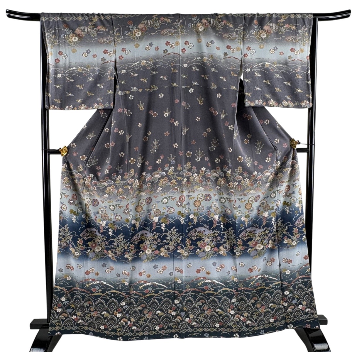 【美品】 訪問着 身丈164cm 裄丈66.5cm M 袷 扇面 草花 染め分け 金彩 灰紫 正絹 名品 【中古】 msp50｜バイセル 店