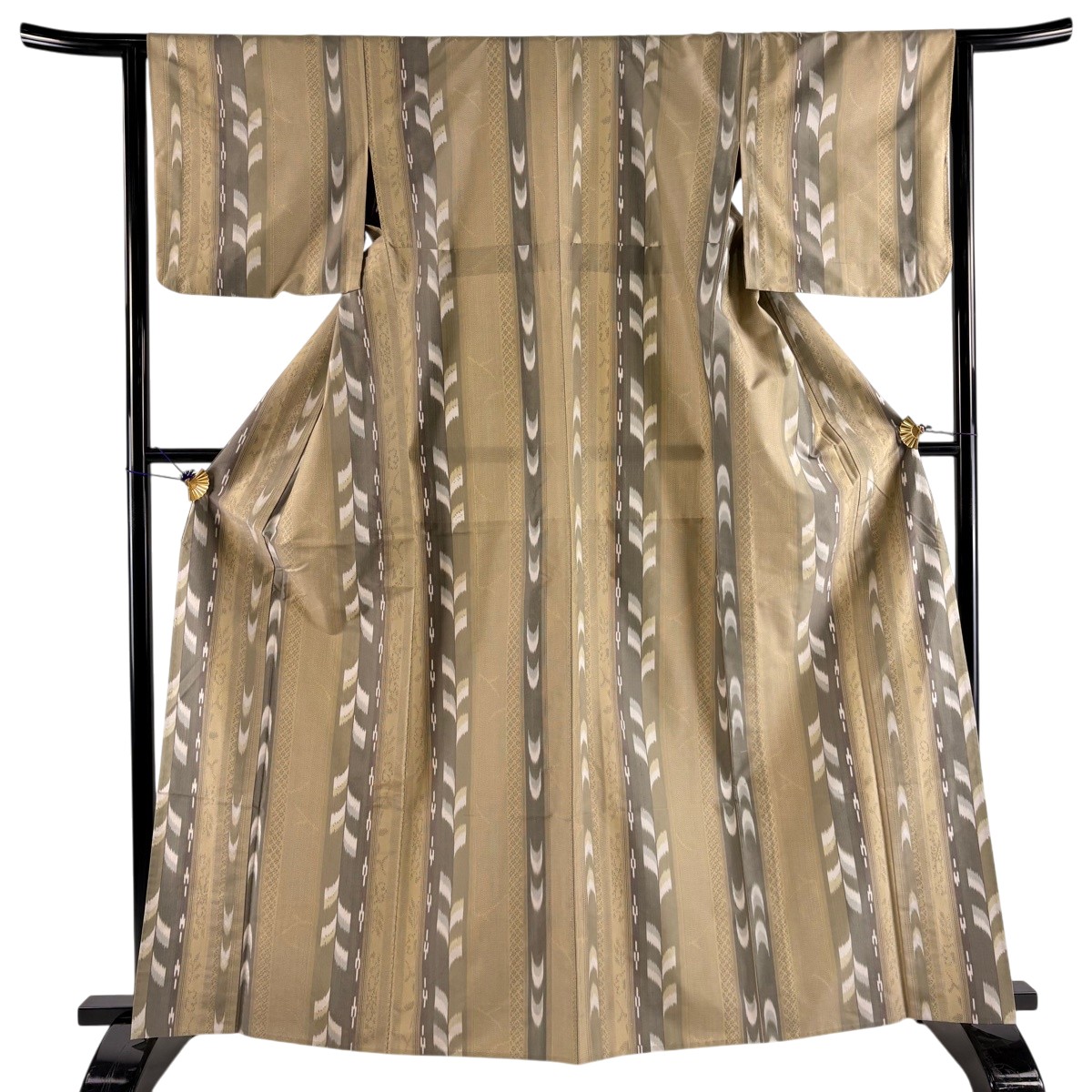 【美品】 紬 身丈165cm 裄丈64cm M 単衣 証紙あり 縞 幾何学模様 茶緑色 正絹 名品 【中古】 msp30｜バイセル 店