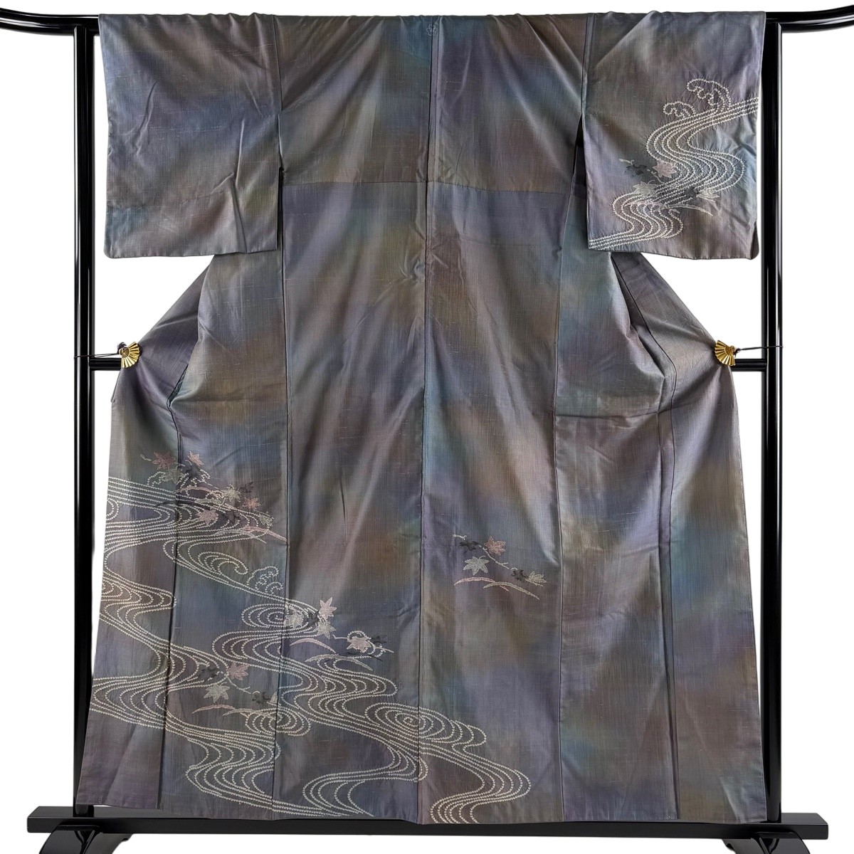 【美品】 付下げ 身丈157.5cm 裄丈63.5cm S 袷 紬地 楓 流水 絞り ぼかし 灰紫 正絹 名品 【中古】｜バイセル 店