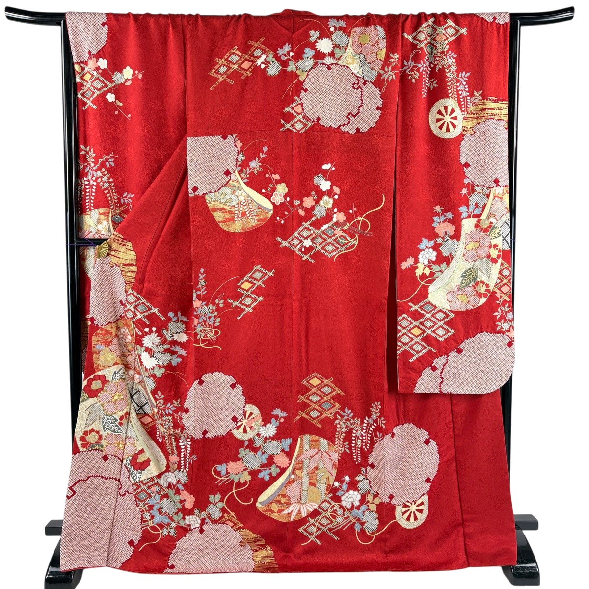 【美品】 振袖 身丈171cm 裄丈69cm L 袷 誰ヶ袖 草花 金糸 絞り 赤 正絹 秀品 【中古】｜バイセル 店