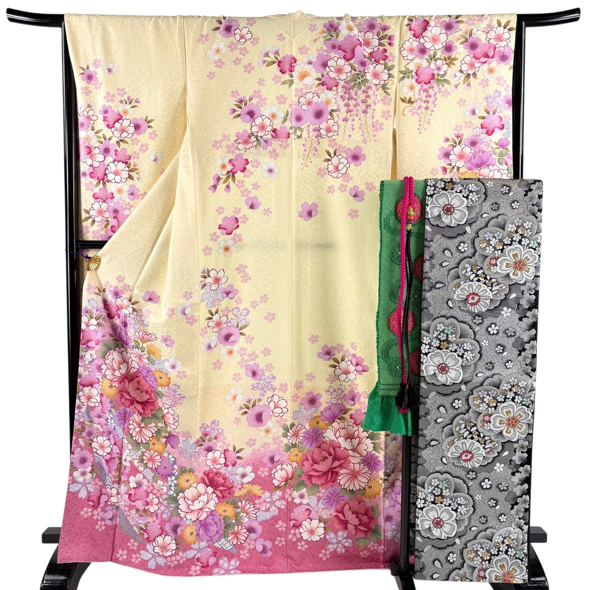 振袖 身丈167.5cm 裄丈65cm M 袷 袋帯フルセット 牡丹 桜 金彩 箔 薄黄 正絹 名品 【中古】|バイセル 店